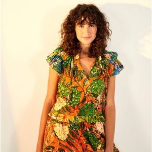 NWT Farm Rio Caipirinha Blouse. Size Medium.